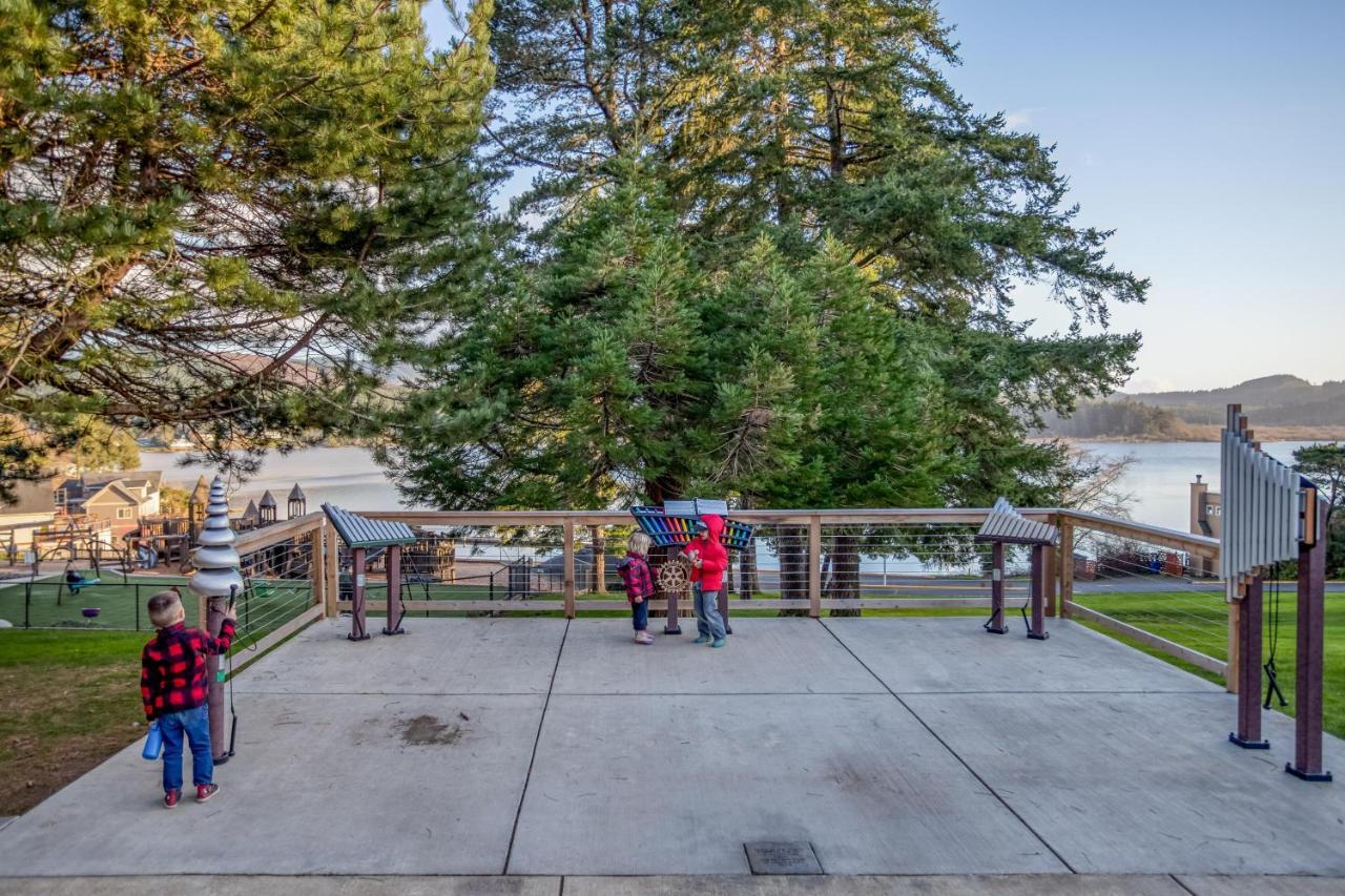 The Blue Crab Villa Lincoln City Exterior foto